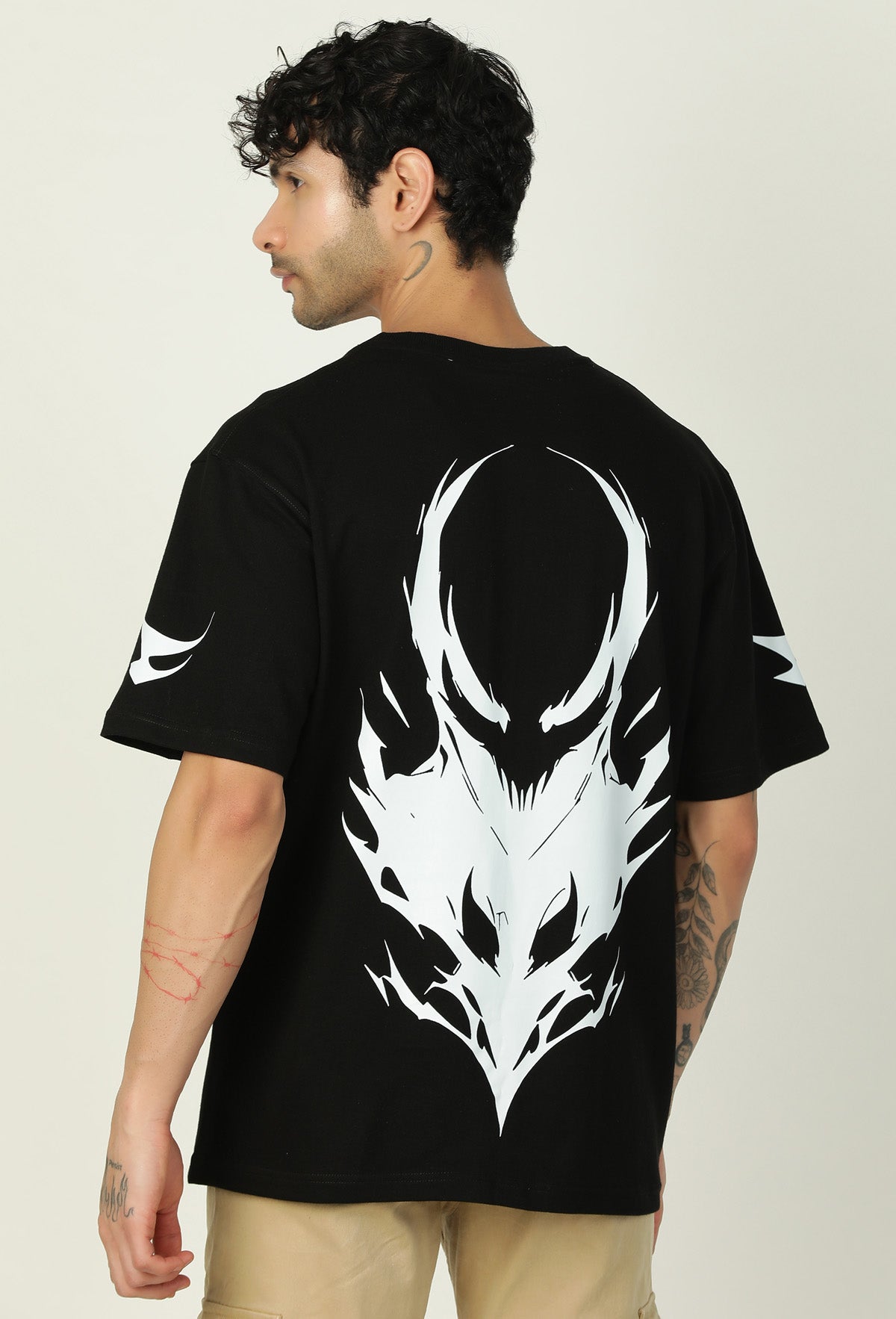 Venom Printed Pure Cotton Oversized T-shirt Black