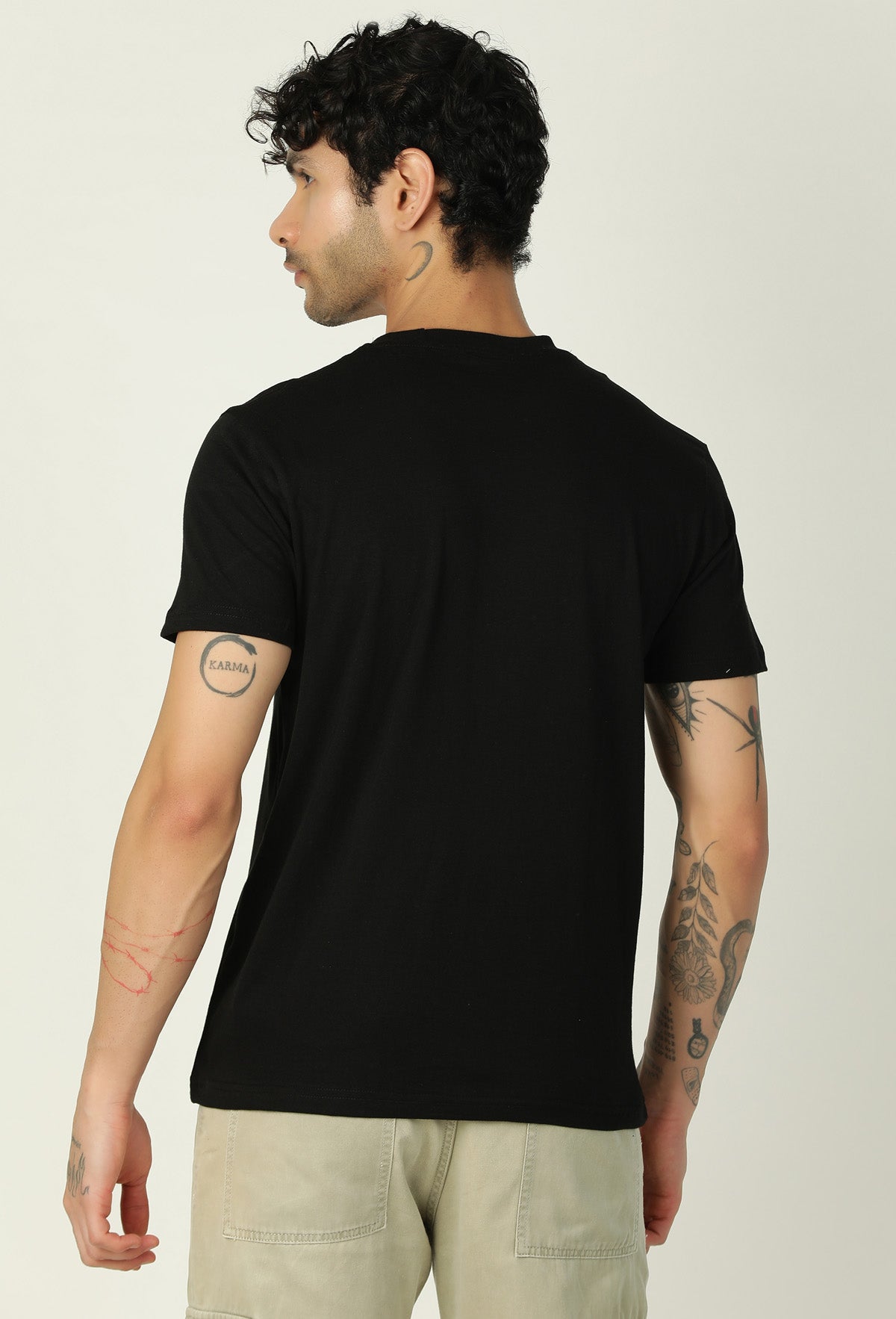 One Piece Pirate Symbol Printed on Black Regular Fit T-Shirt