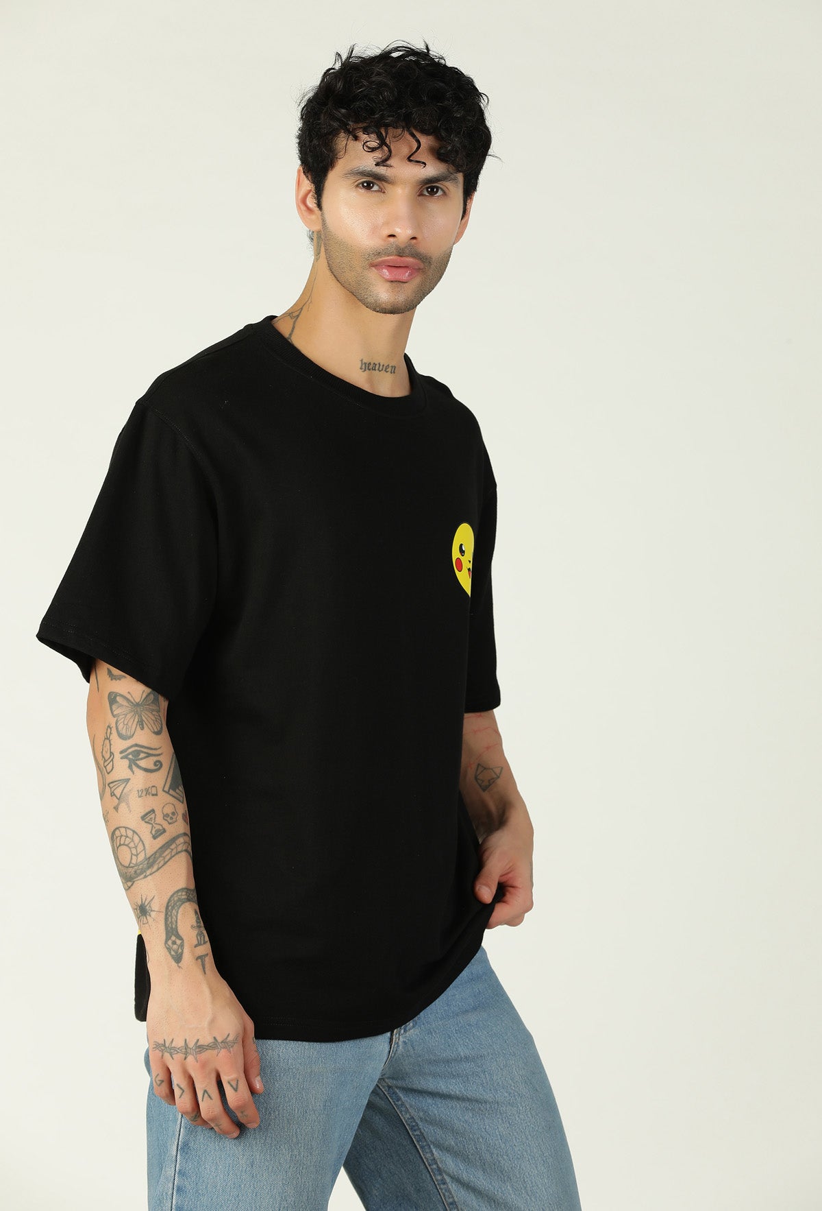 Printed Ultrasoft Pure Cotton Drop-Shoulder Sleeves Oversized Black T-shirt