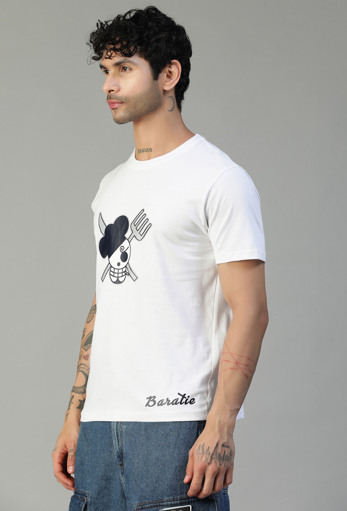One Piece Symbol White Regular Fit Printed T-Shirt
