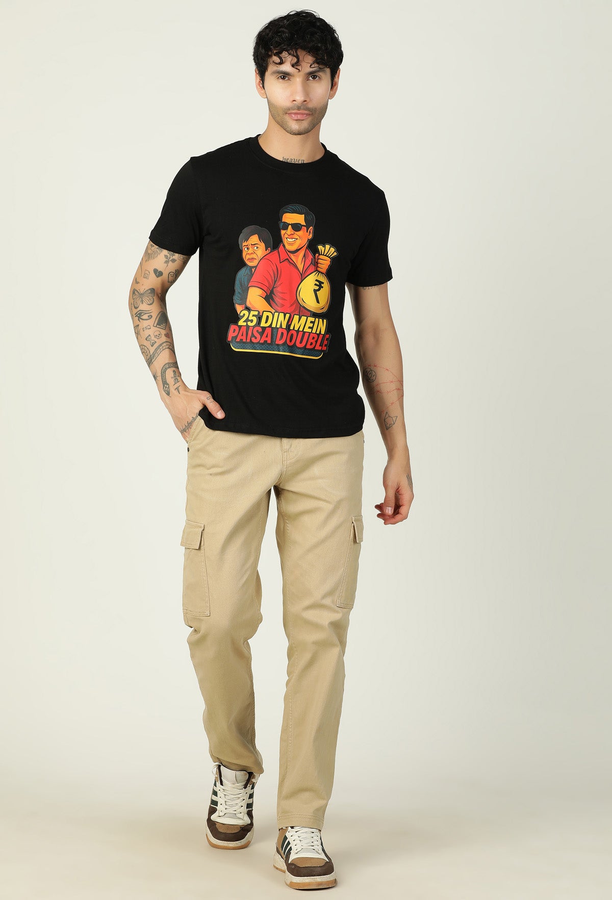 Hera Feri Design Regular Fit Printed T-Shirt Black.