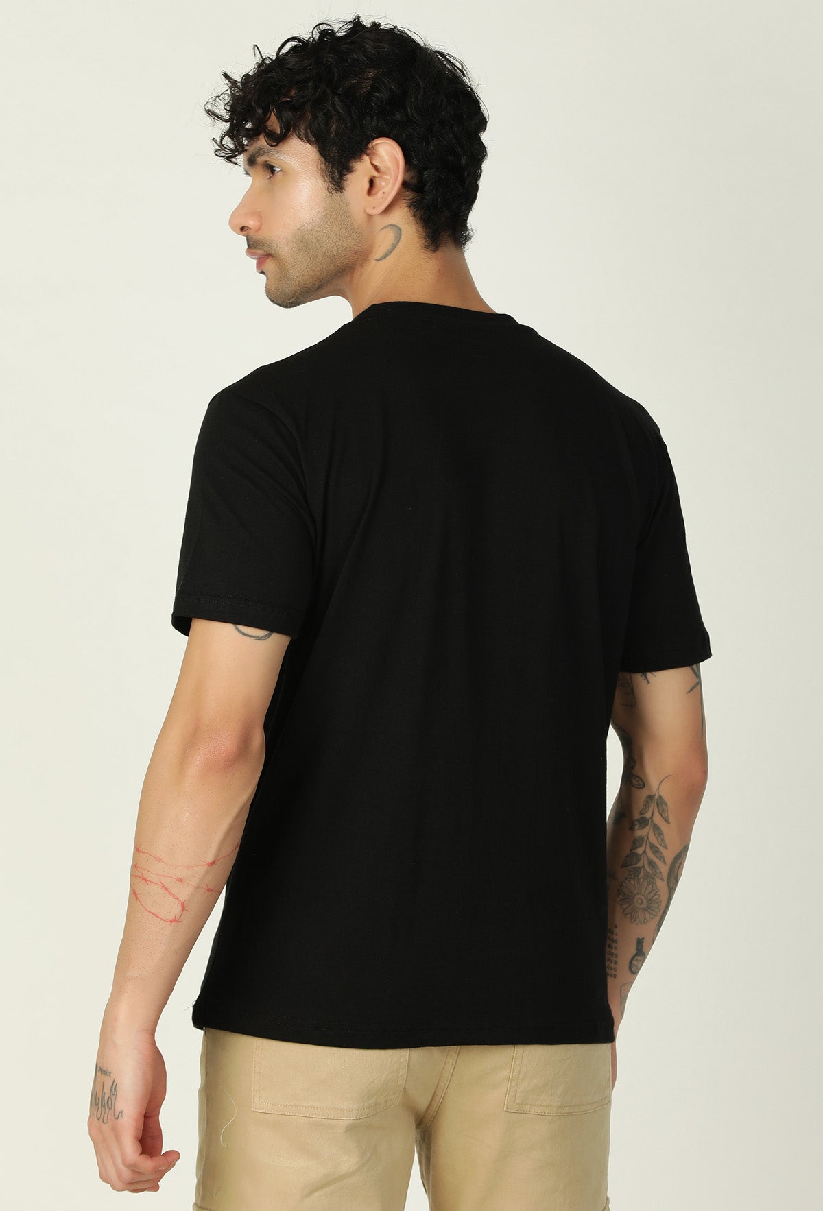 Beloved Anime Character Jiraiya Black Regular Fit Printed T-Shirt.
