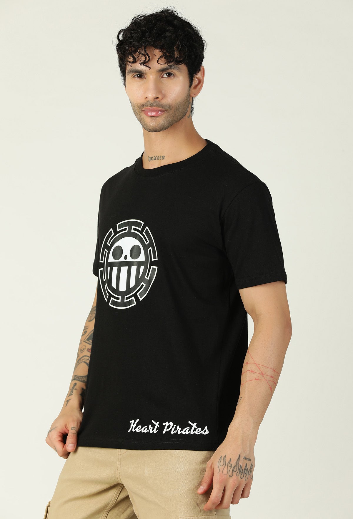 One Piece Heart Pirate Symbol Black Regular Fit Printed T-Shirt.