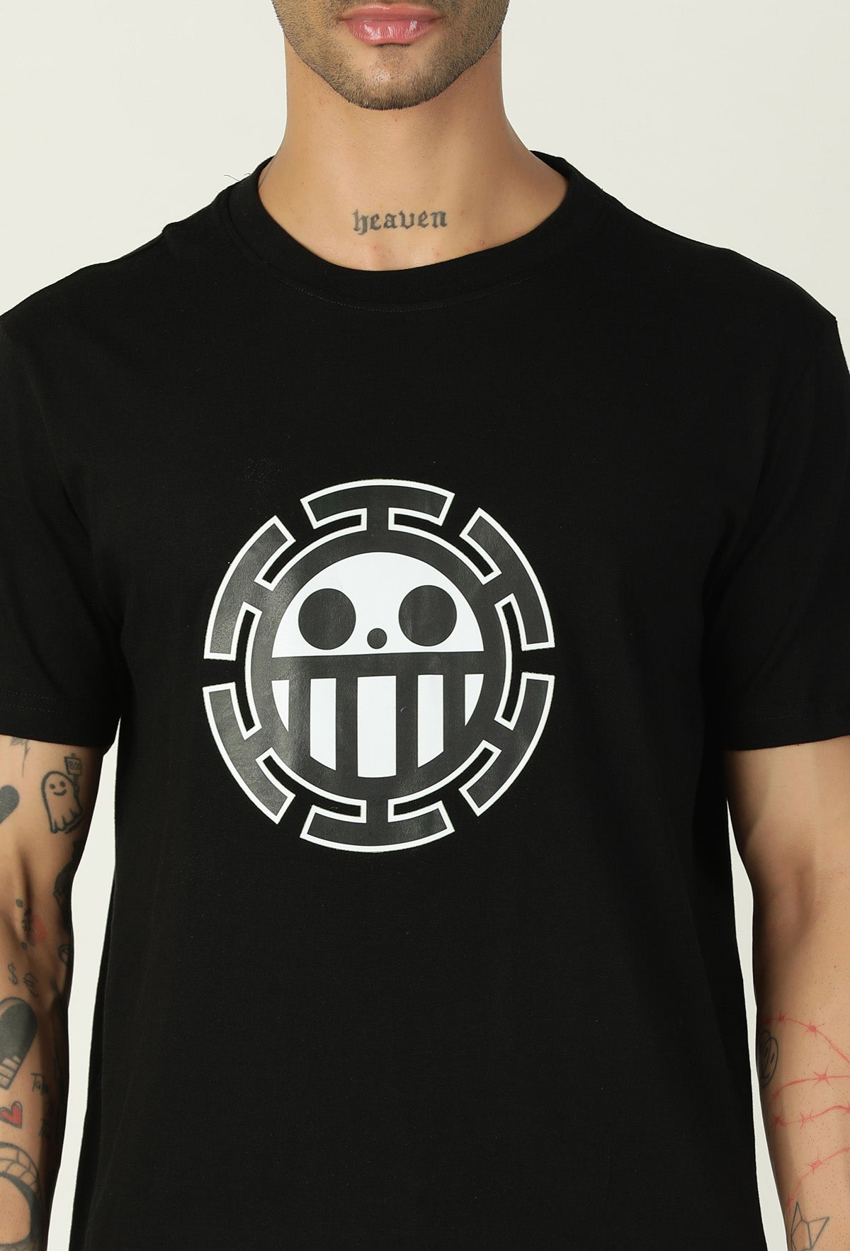 One Piece Heart Pirate Symbol Black Regular Fit Printed T-Shirt.