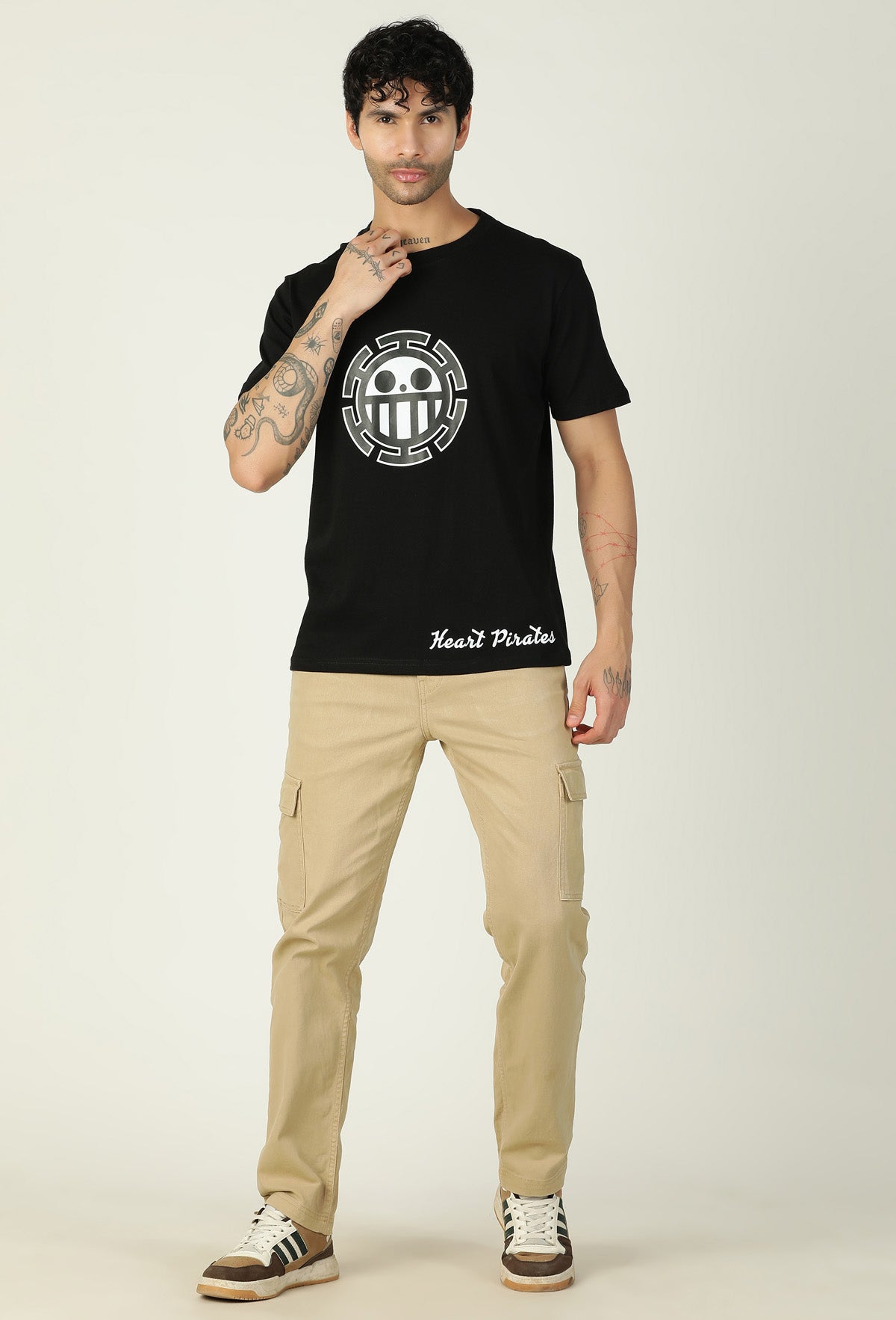 One Piece Heart Pirate Symbol Black Regular Fit Printed T-Shirt.