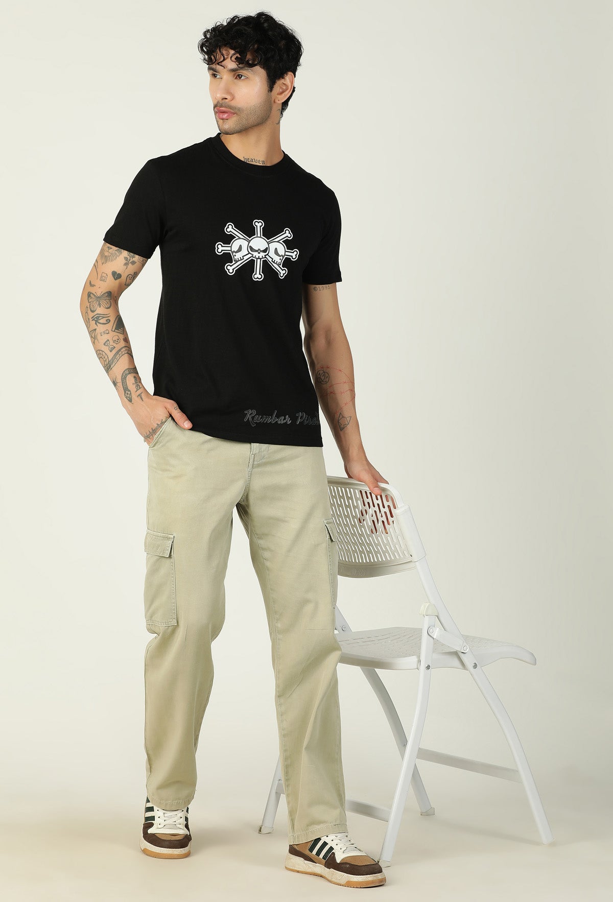 One Piece Pirate Symbol Printed on Black Regular Fit T-Shirt.