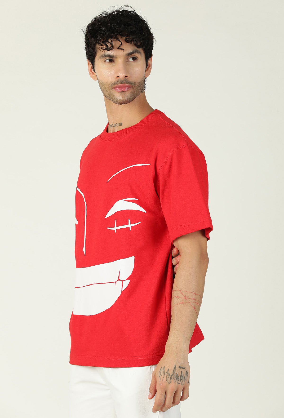 One Piece Unique Graphic Printed Red Pure Cotton Oversized T-shirt.