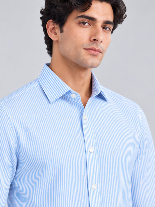 Light blue striped shirt collar, white buttons and fine stripe details