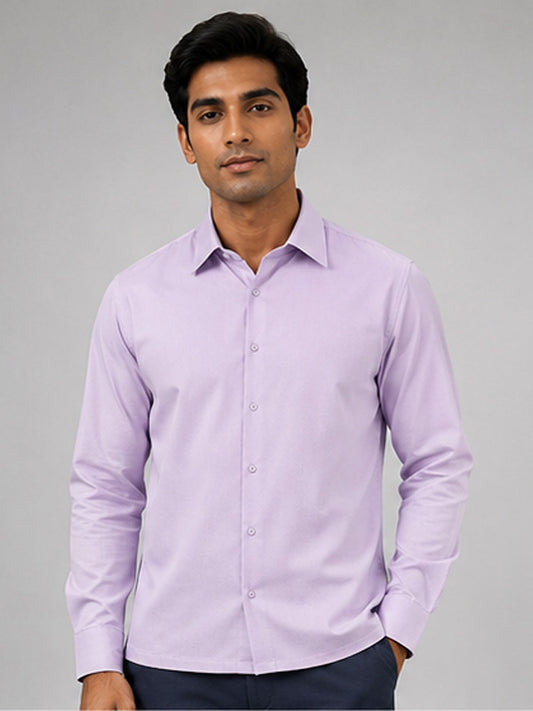 Man wearing a DILI men's lavender textured cotton full-sleeve shirt, front view
