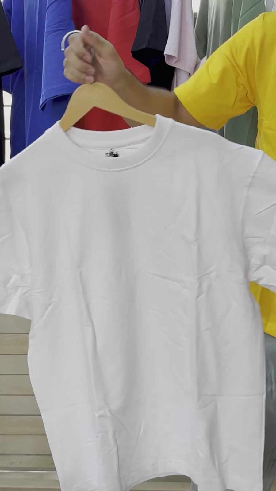 Men’s Solid White Pure Cotton Oversized T-Shirt